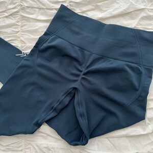 Oner Active Effortless Seamless Leggings Oil Blue (NWOT)